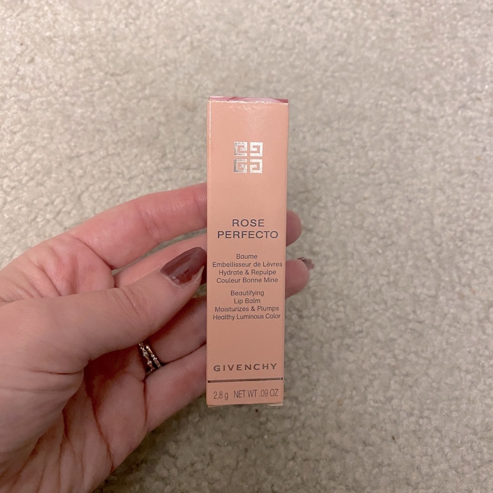 Givenchy Rose Perfecto Lip Balm